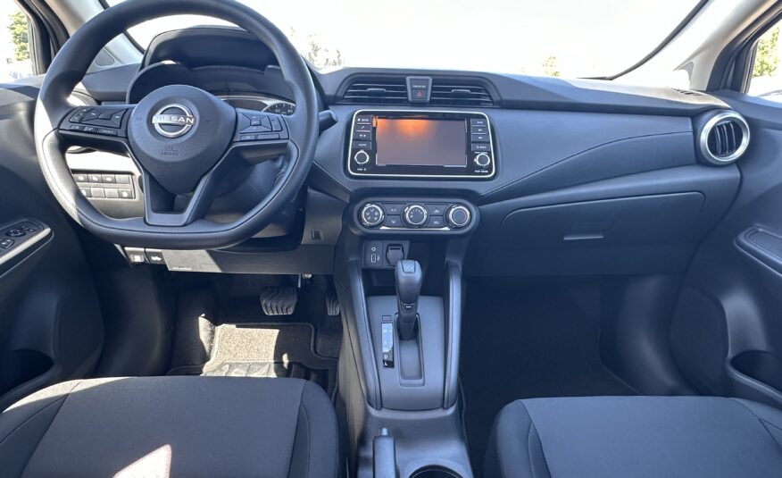 Nissan Versa S Gun Metallic