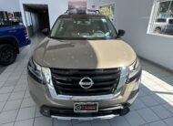 Nissan Pathfinder Platinum