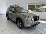 Nissan Pathfinder Platinum