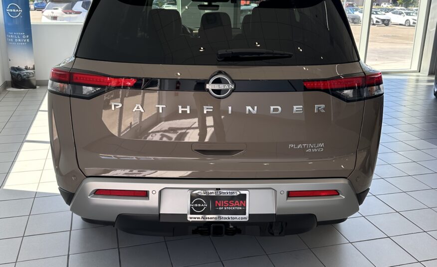 Nissan Pathfinder Platinum