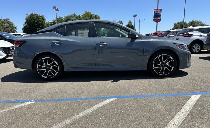 Nissan Sentra SR Atlantic Grey