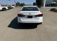 Nissan Altima SR White