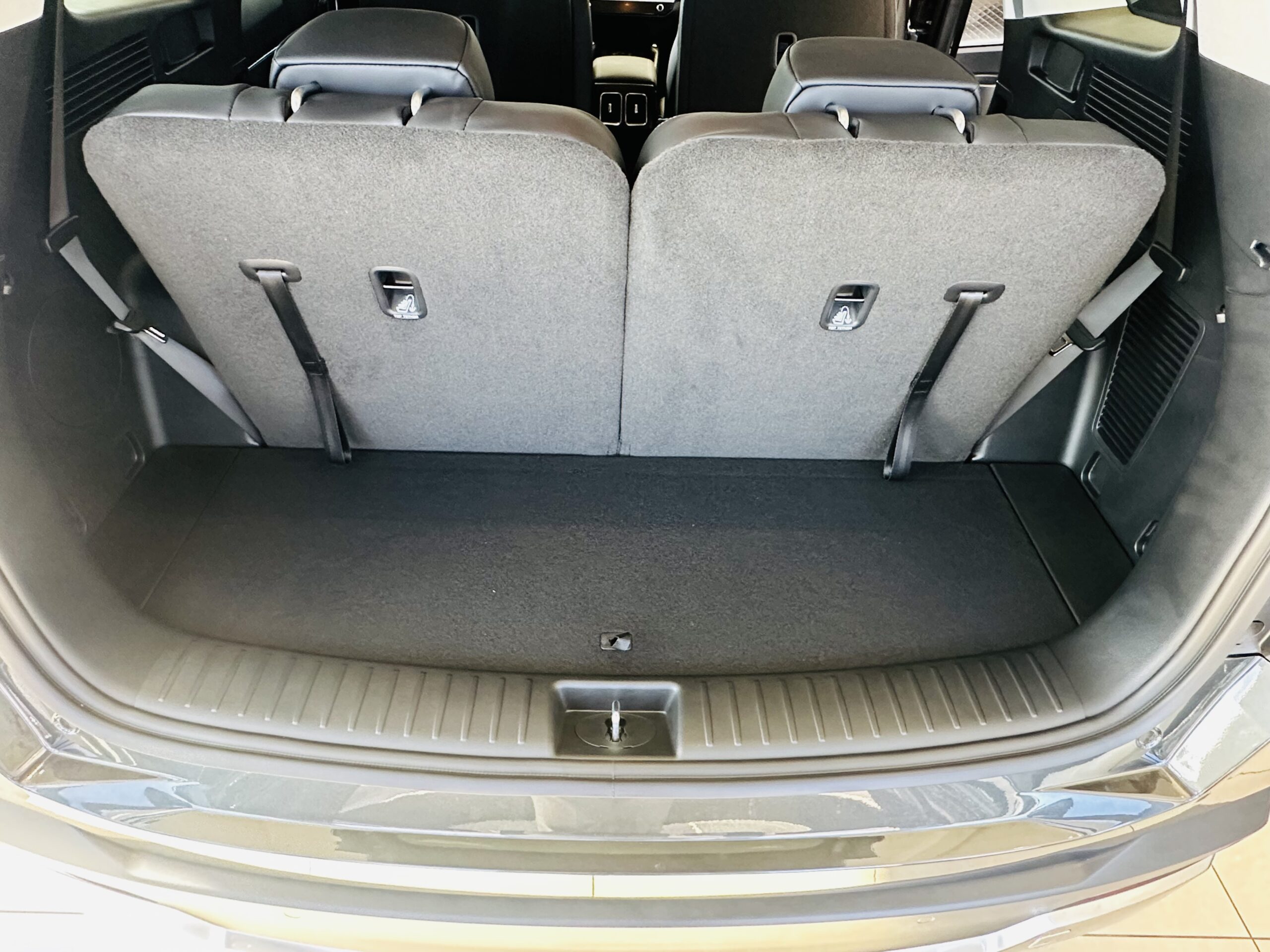 KIA Sorento Hybrid EX