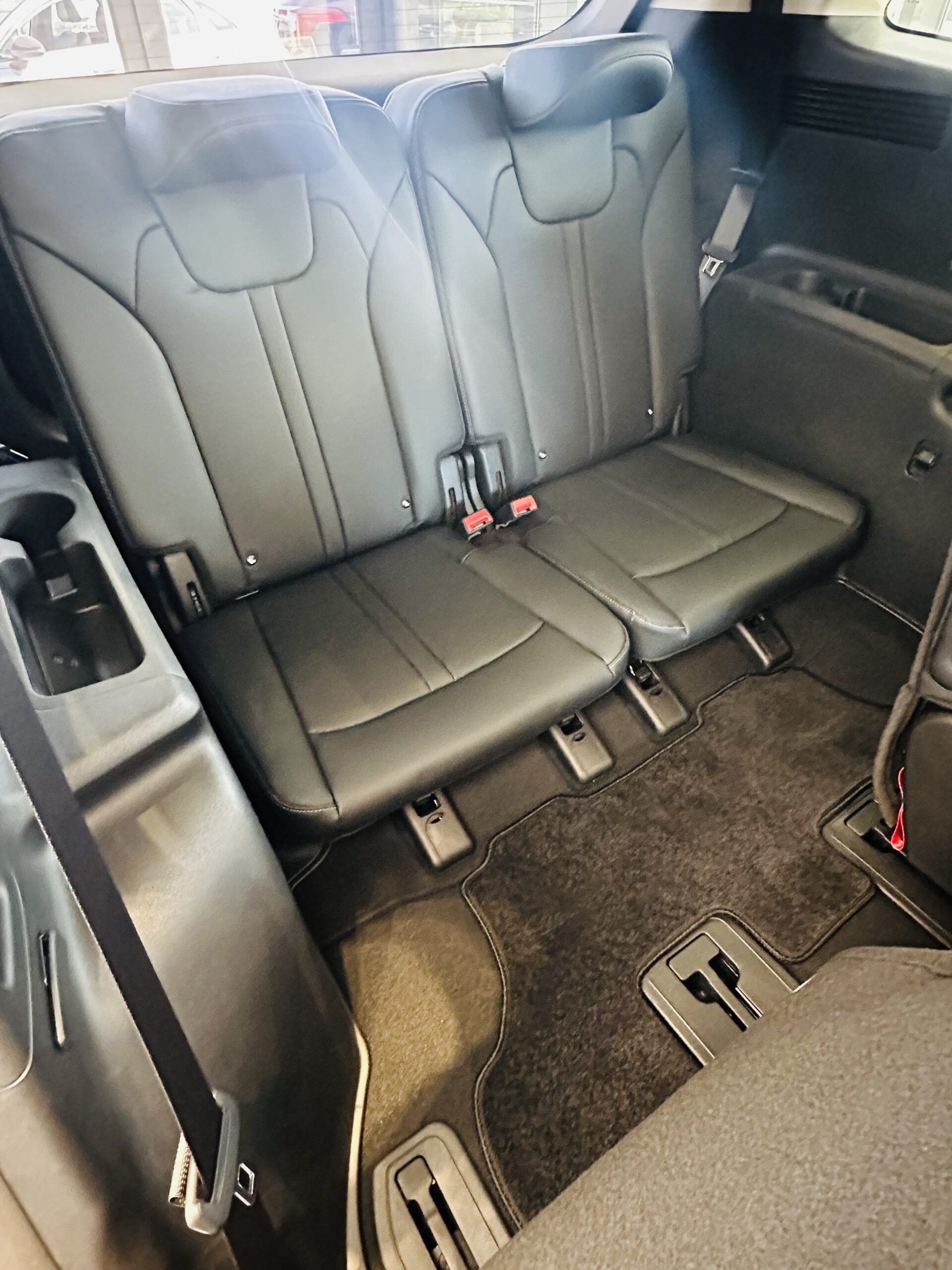 KIA Sorento Hybrid EX