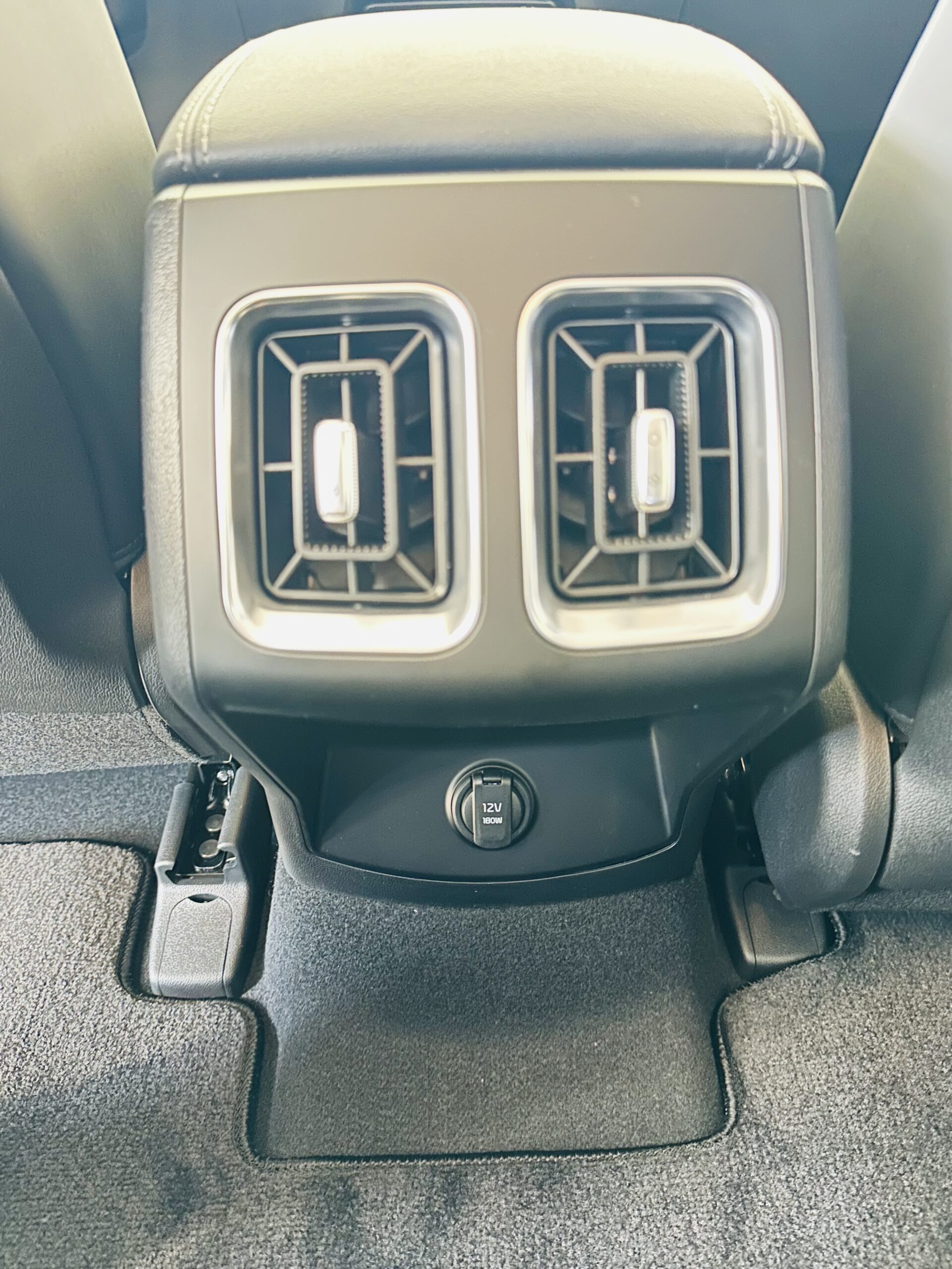 KIA Sorento Hybrid EX